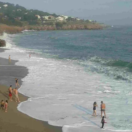 F4 Traversant, 75m2 Avec Garages Appartement Sète